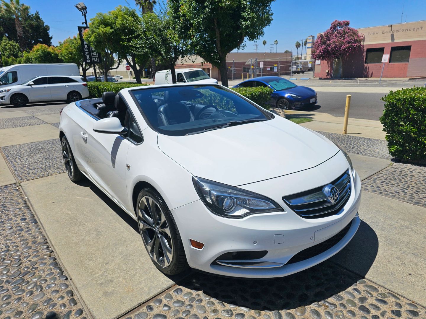 2016 Buick Cascada Premium photo 3