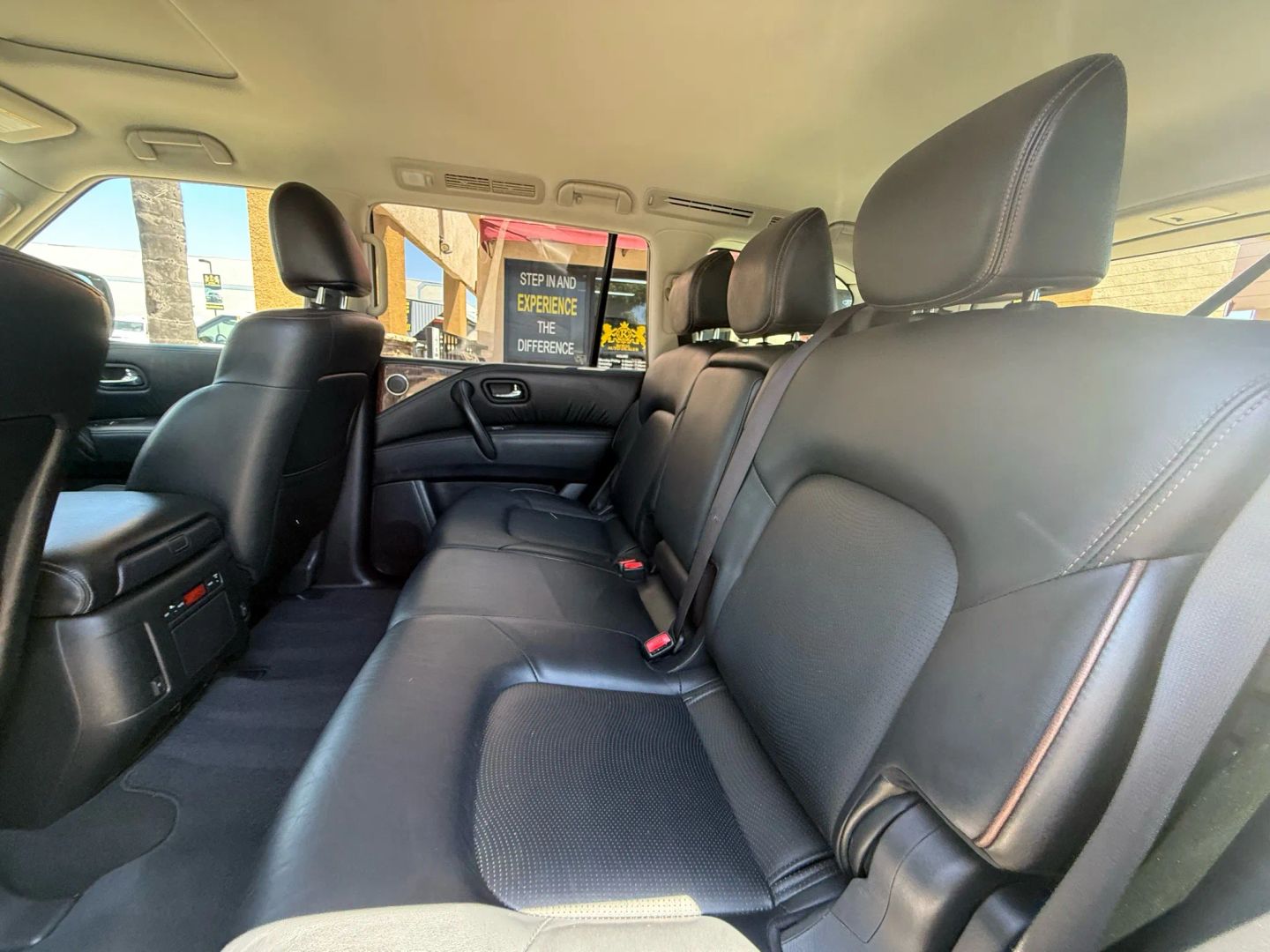 2018 Nissan Armada SL photo 15