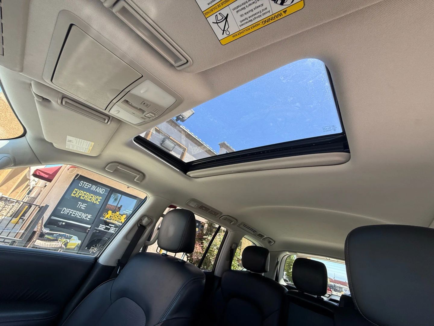 2018 Nissan Armada SL photo 32