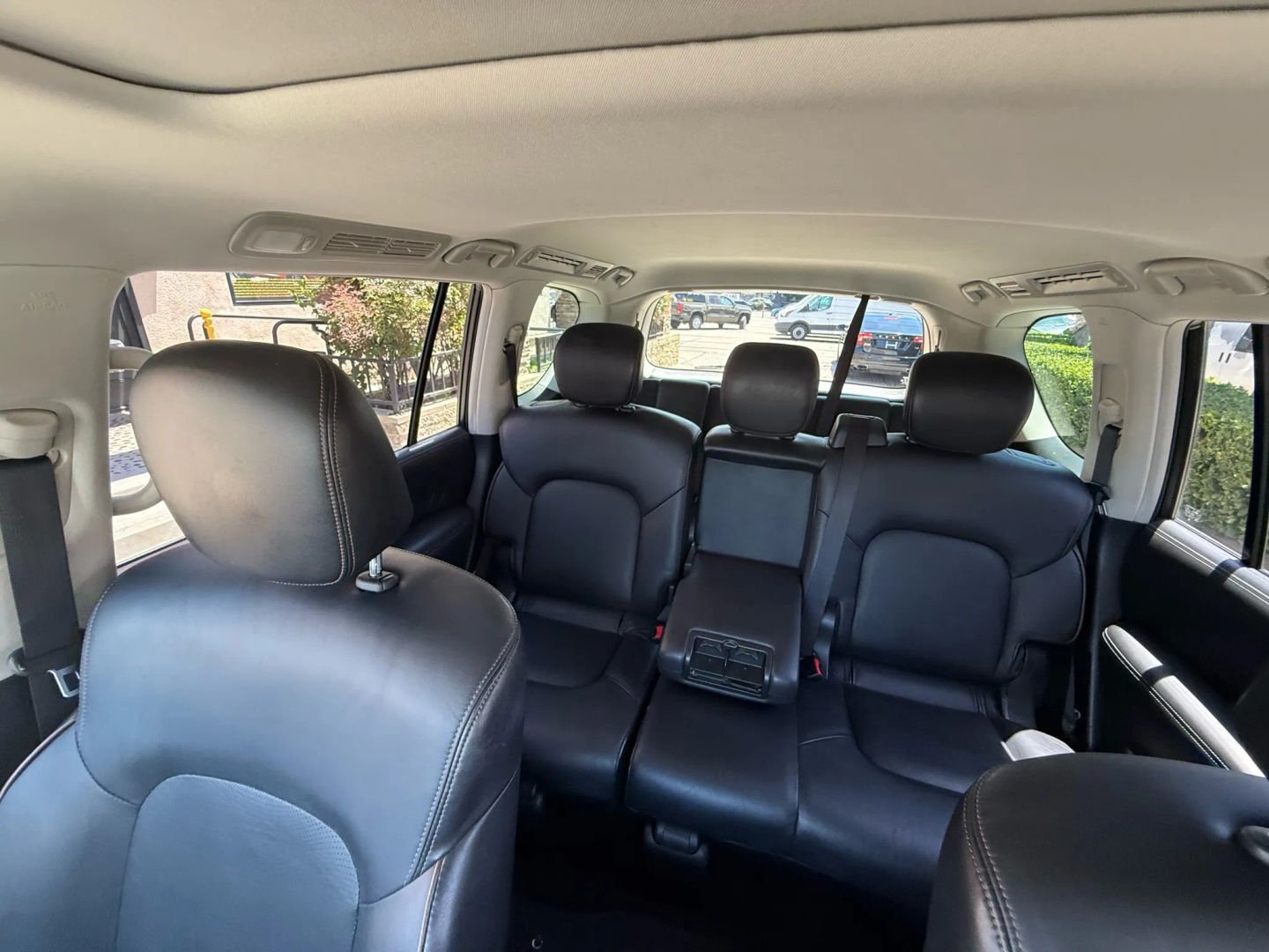 2018 Nissan Armada SL photo 37