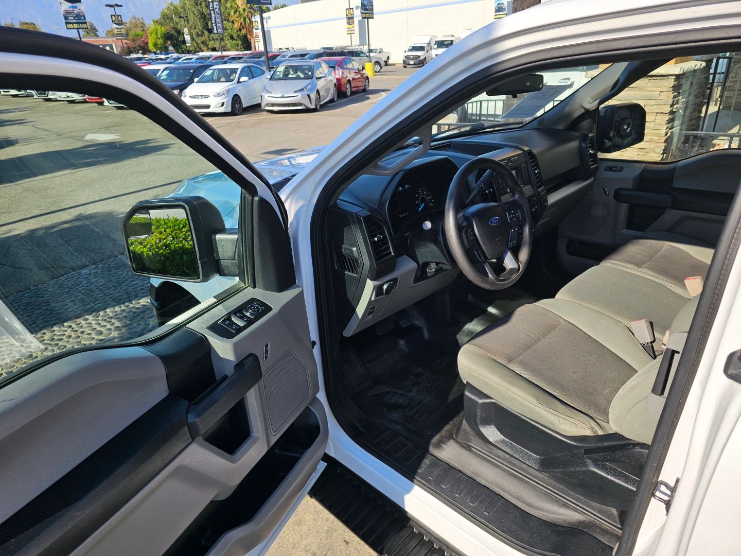 2020 Ford F-150 XL photo 7