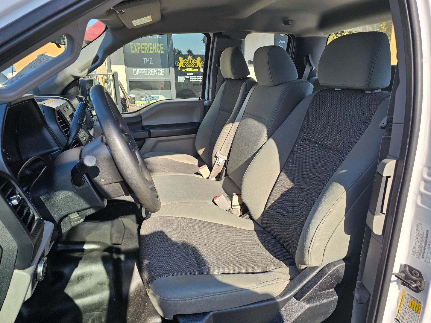 2020 Ford F-150 XL photo 13
