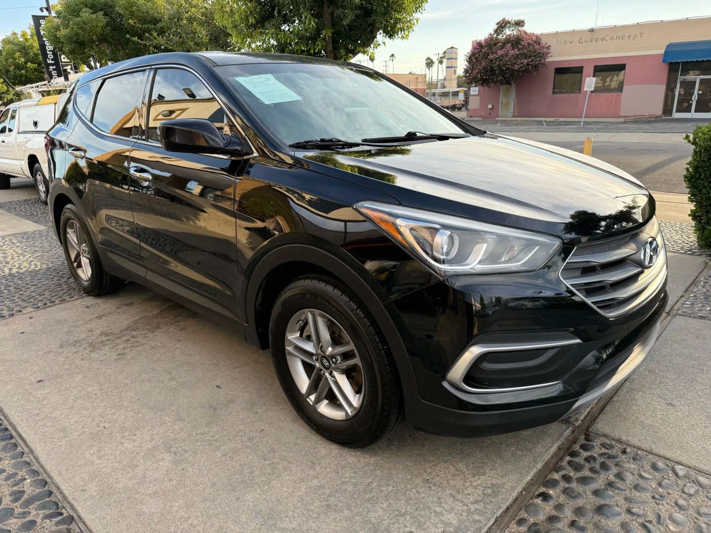 2018 Hyundai Santa Fe Sport Base photo 2