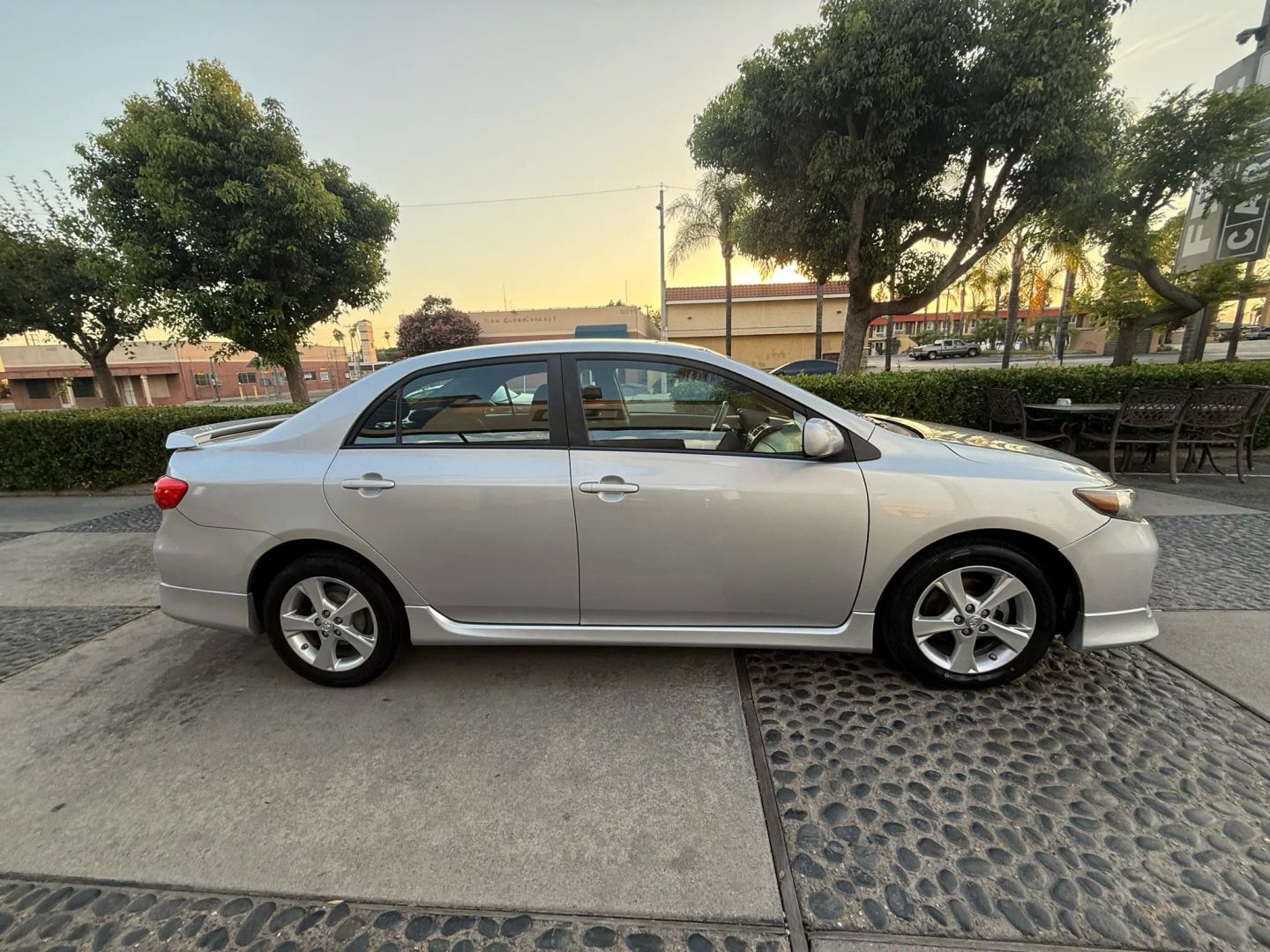 2012 Toyota Corolla S photo 3