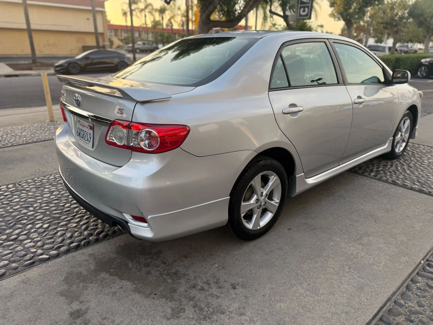 2012 Toyota Corolla S photo 4
