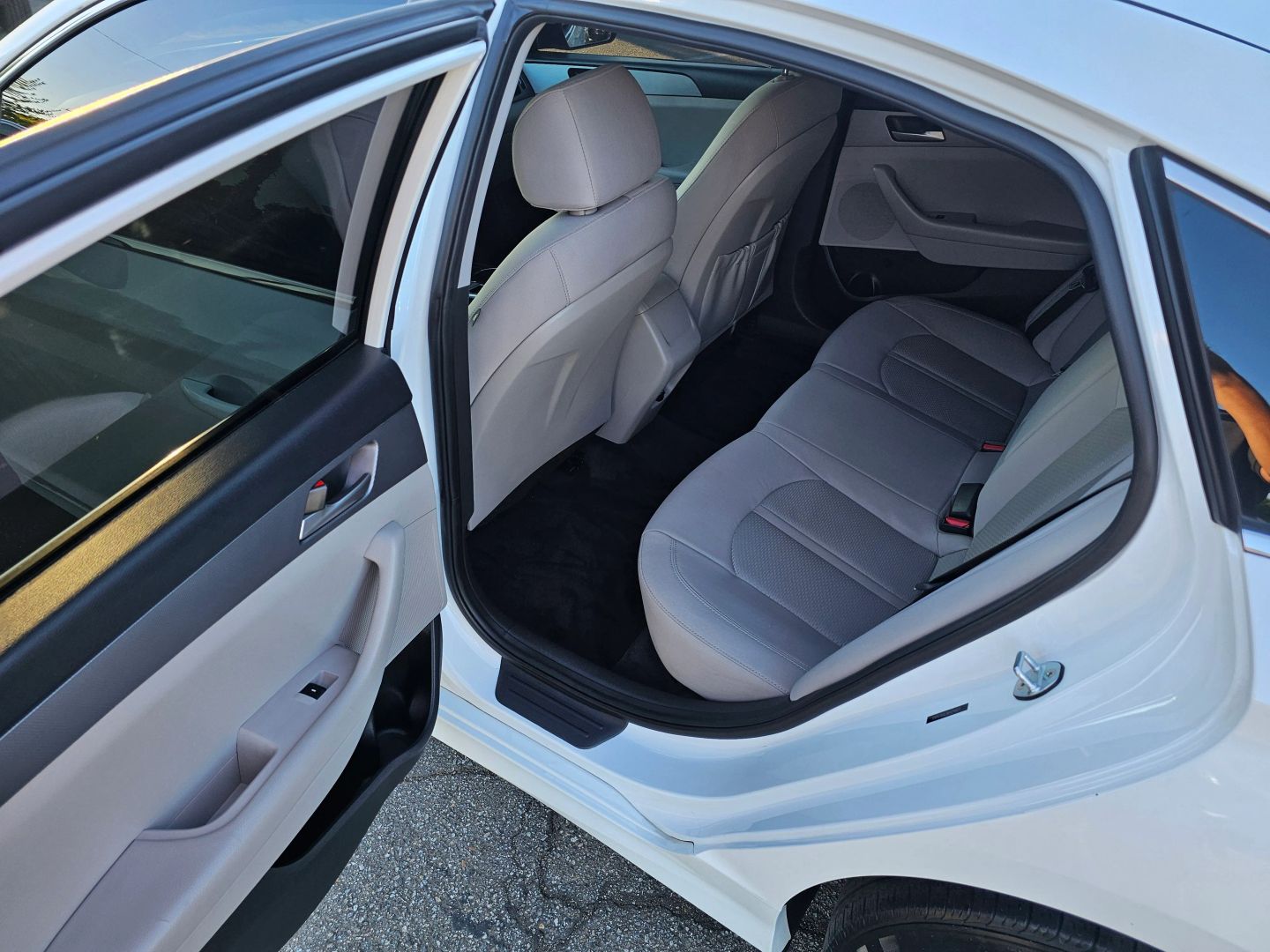 2019 Hyundai Sonata SE photo 18