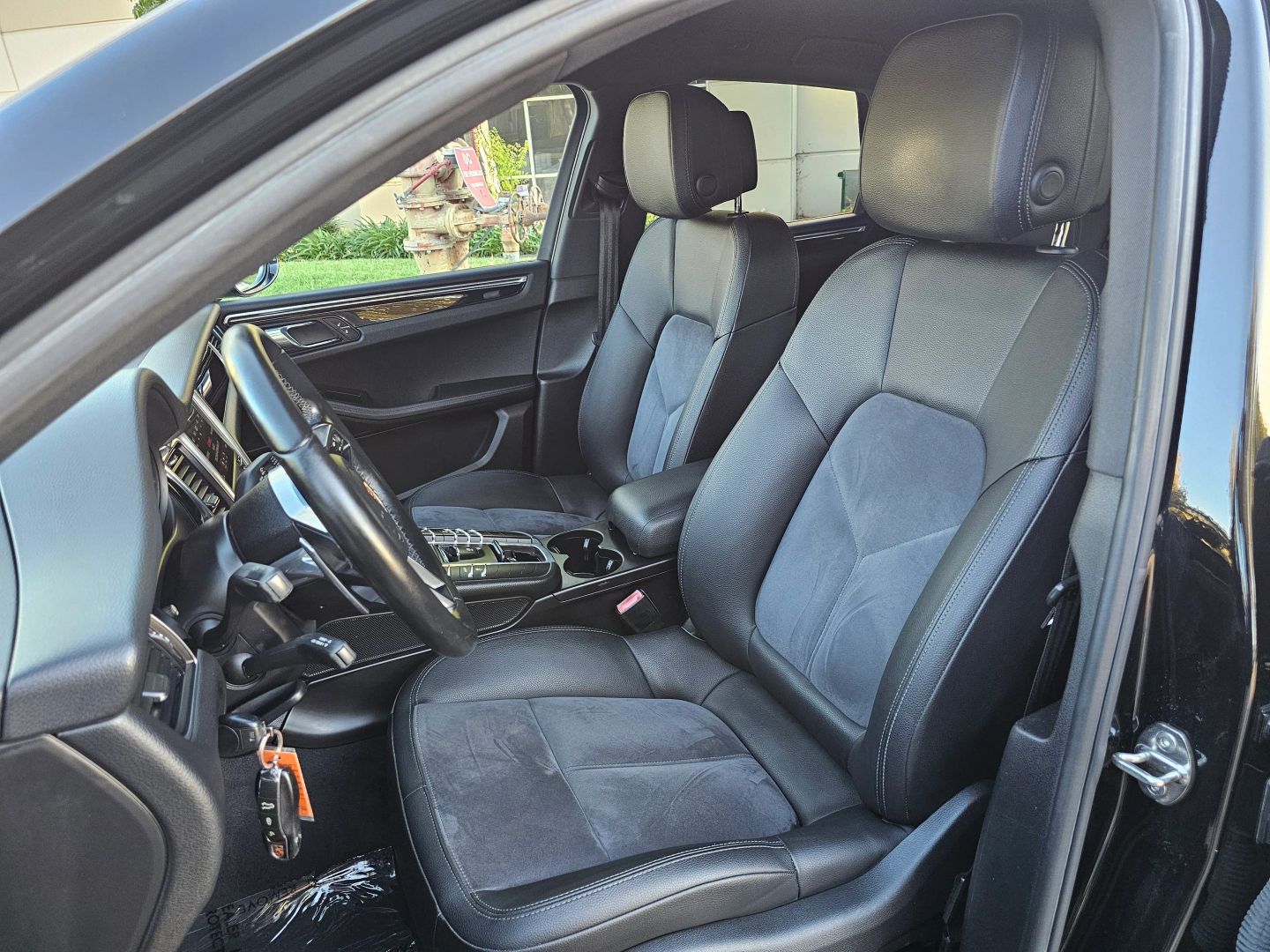 2018 Porsche Macan photo 19