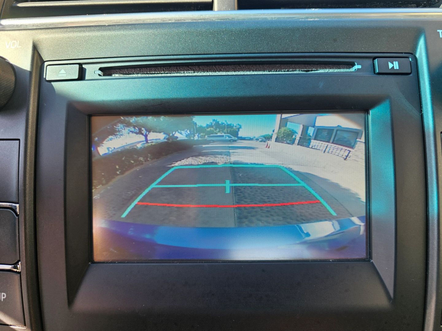 2017 Toyota Camry SE photo 14