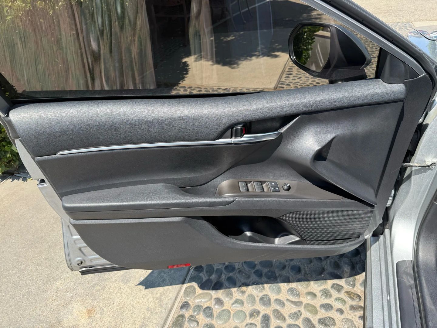 2021 Toyota Camry SE photo 10