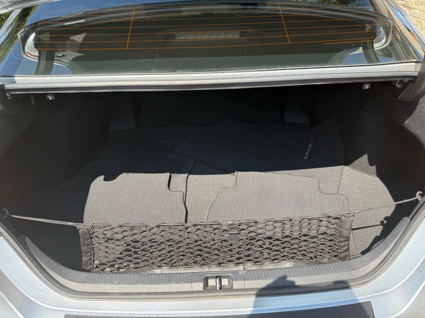 2021 Toyota Camry SE photo 15