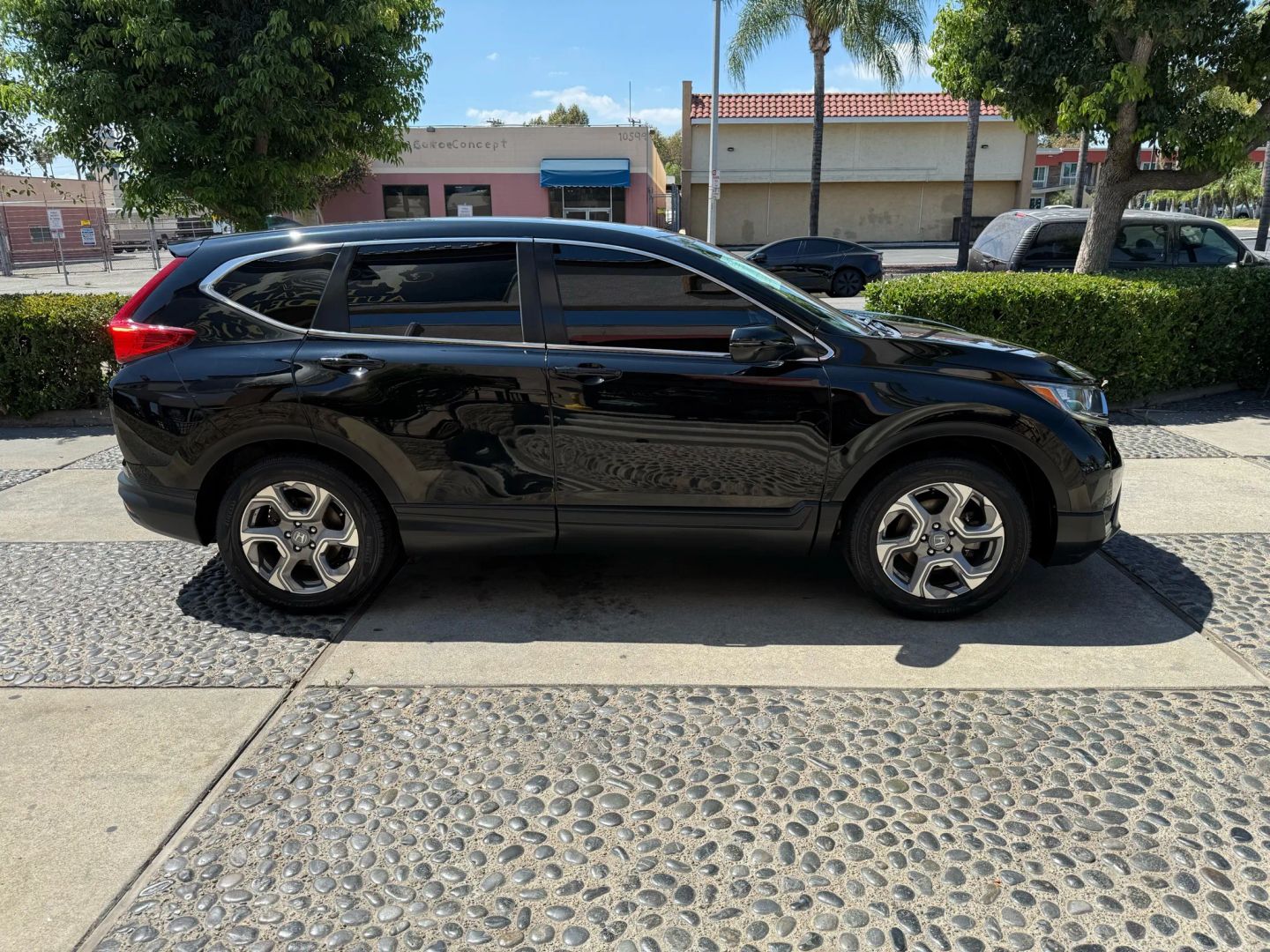 2017 Honda CR-V EX-L photo 4