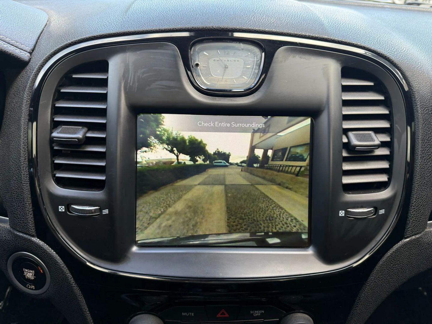 2021 Chrysler 300 LX photo 19