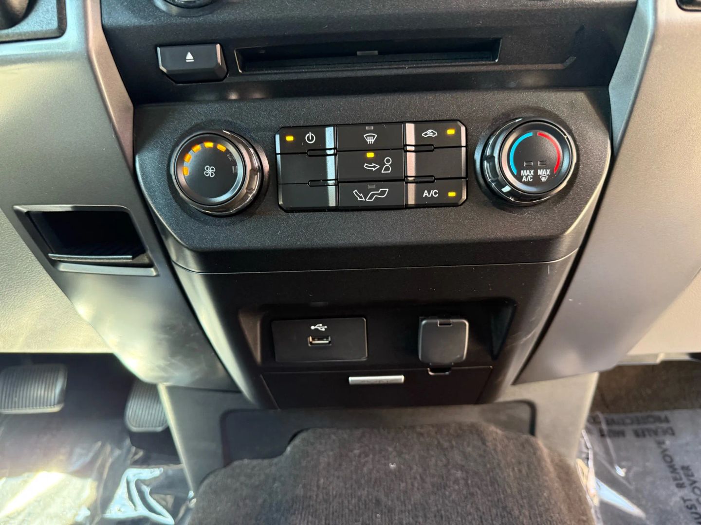 2018 Ford F-150 XLT photo 15