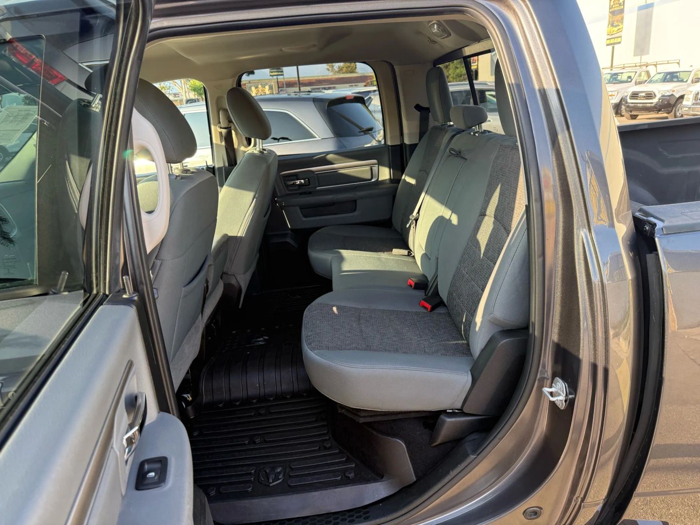 2017 Ram 1500 Big Horn photo 18