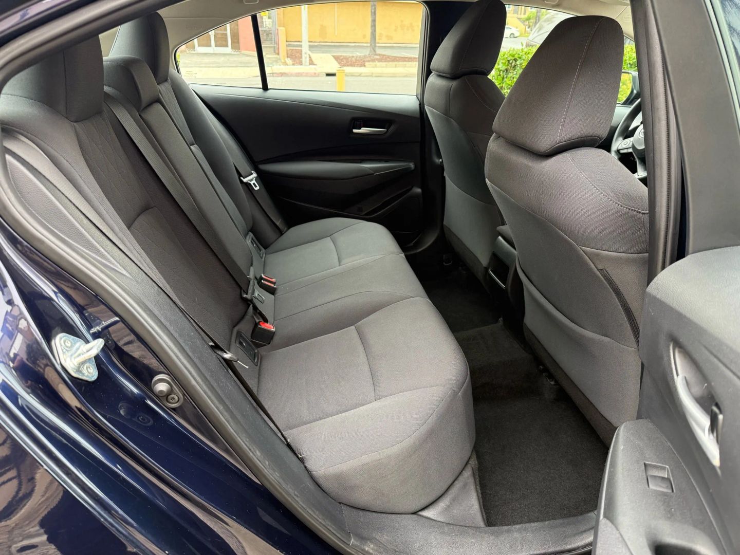 2020 Toyota Corolla LE photo 14