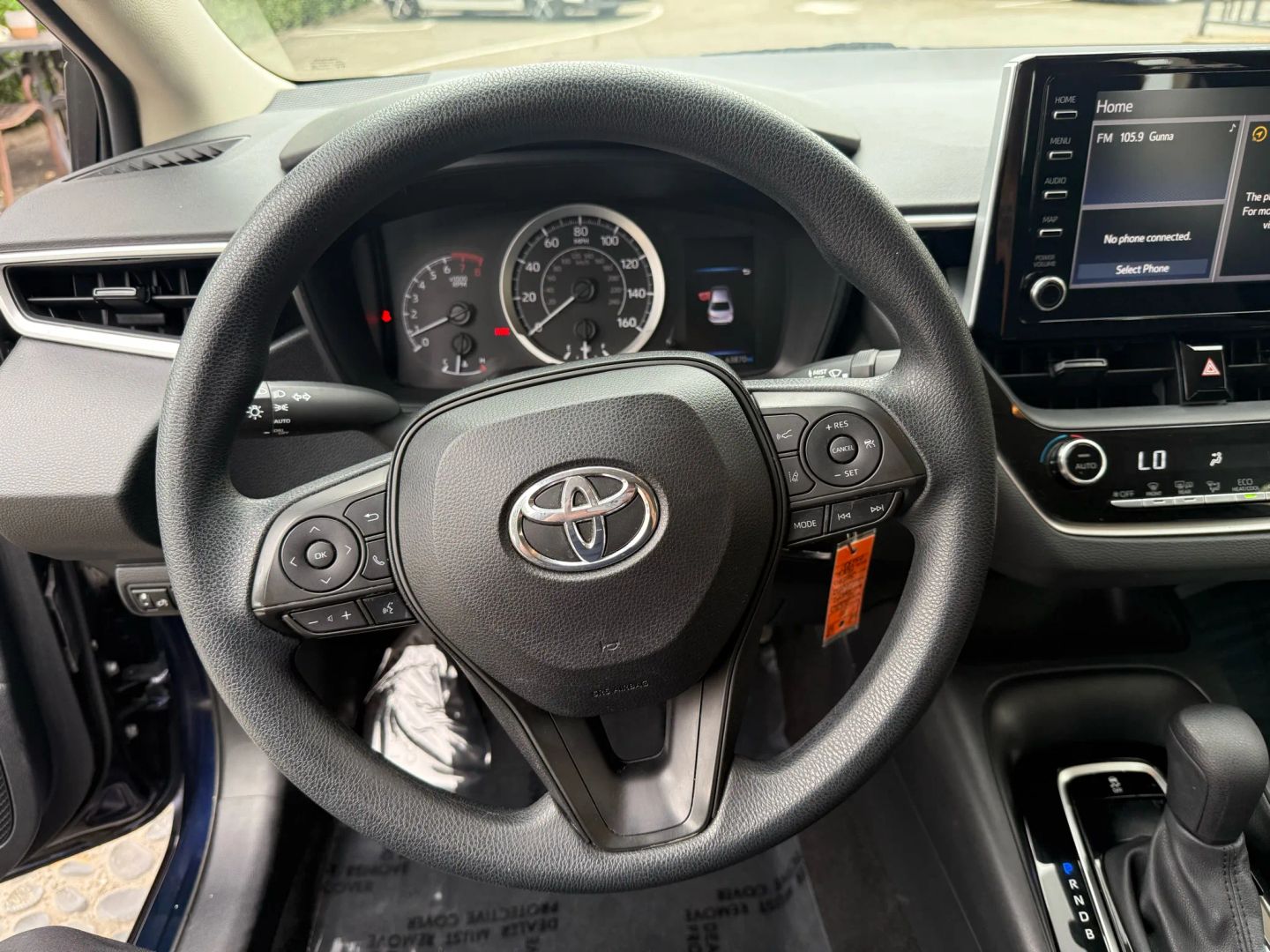 2020 Toyota Corolla LE photo 20