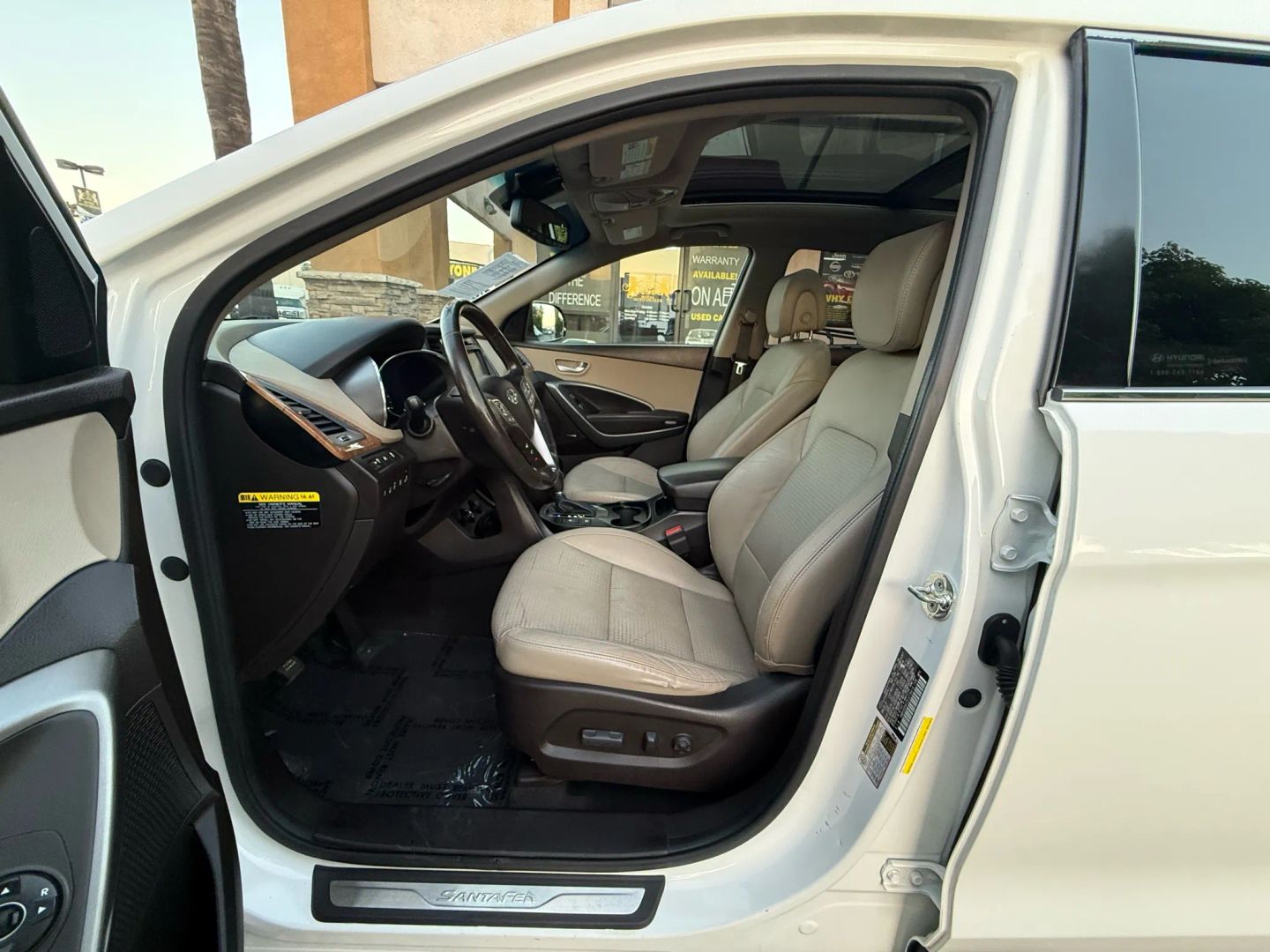 2014 Hyundai Santa Fe GLS photo 9