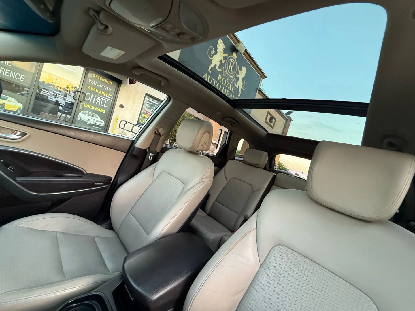 2014 Hyundai Santa Fe GLS photo 12