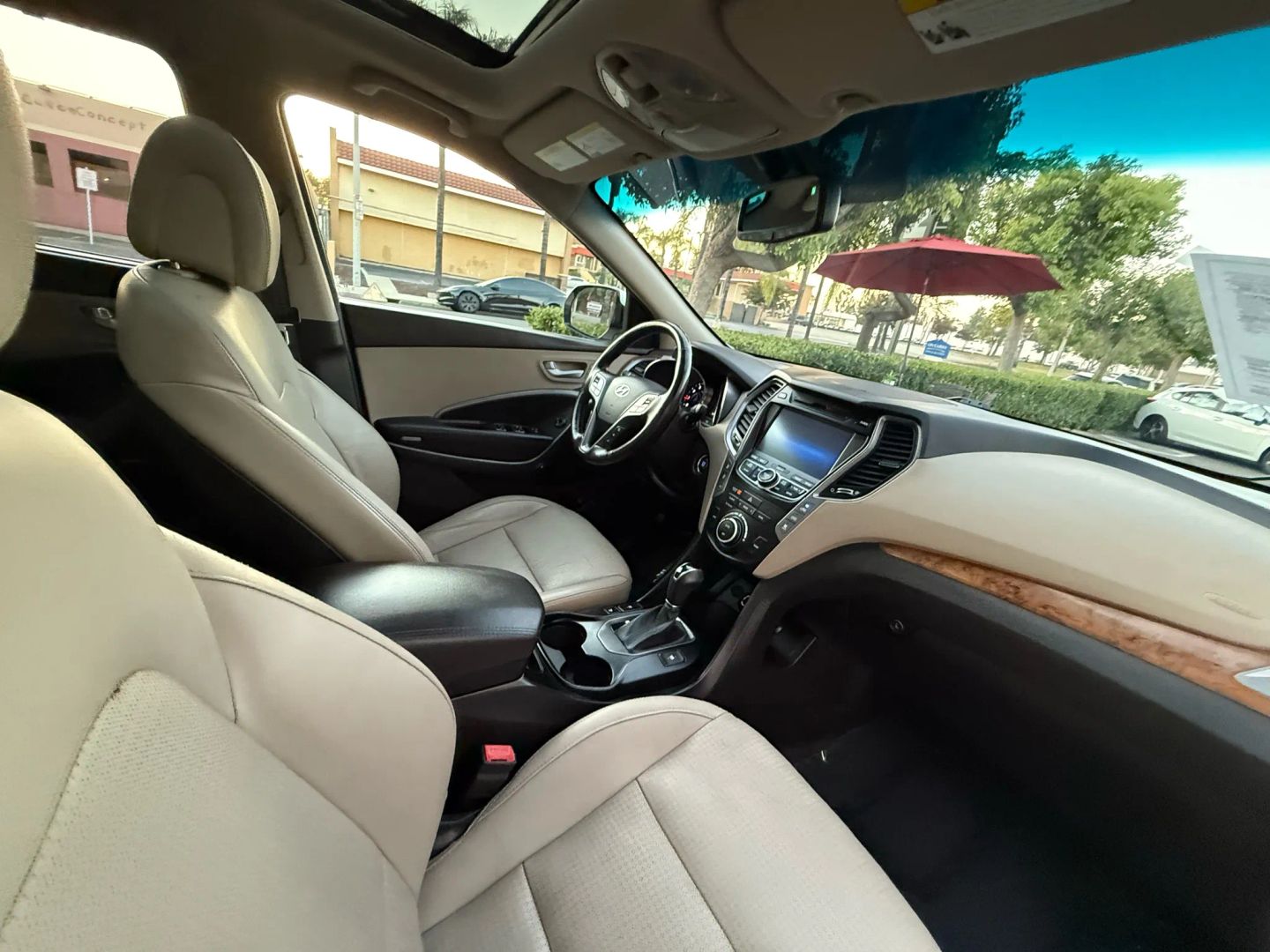 2014 Hyundai Santa Fe GLS photo 23