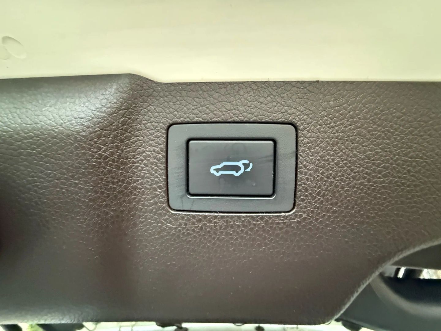2014 Hyundai Santa Fe GLS photo 27