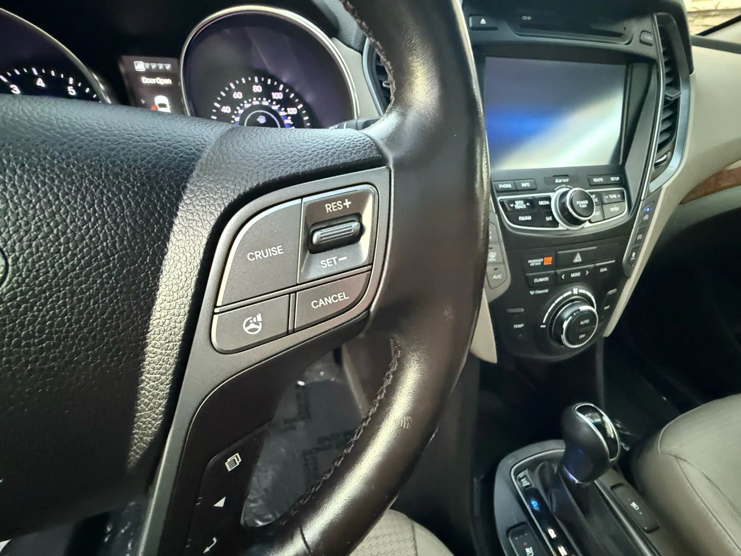 2014 Hyundai Santa Fe GLS photo 31