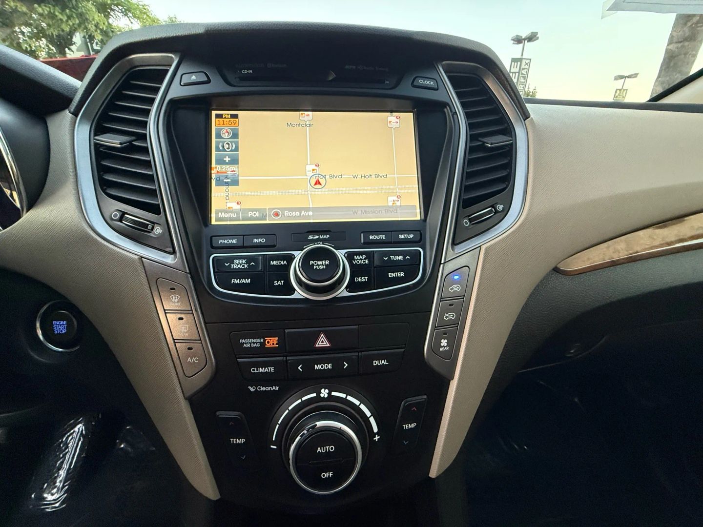 2014 Hyundai Santa Fe GLS photo 32