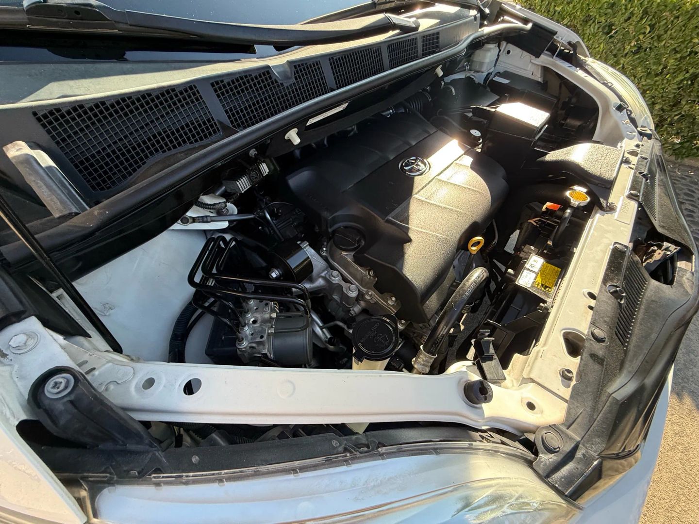 2014 Toyota Sienna L photo 30