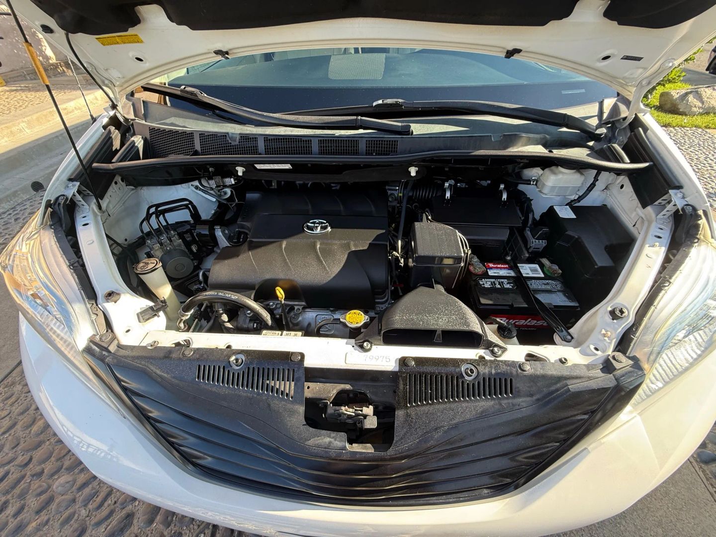 2014 Toyota Sienna L photo 31