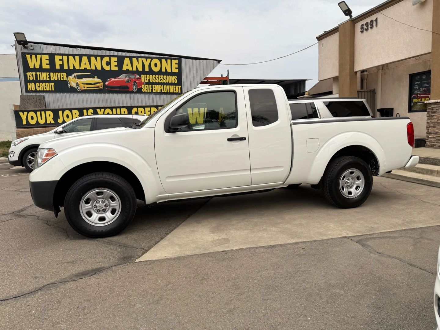 2019 Nissan Frontier S photo 9