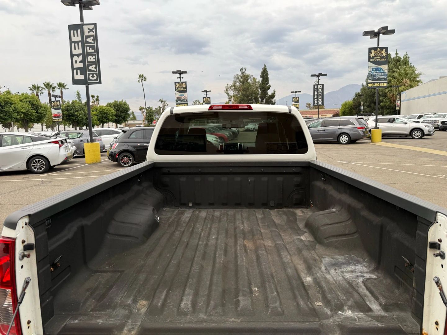 2019 Nissan Frontier S photo 13