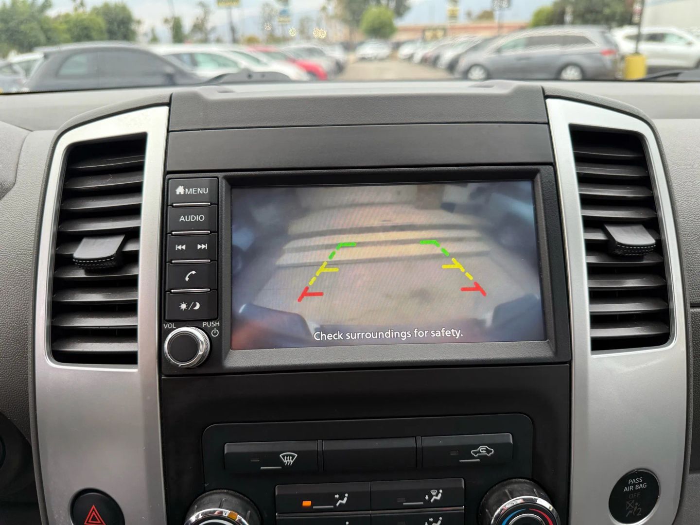 2019 Nissan Frontier S photo 22