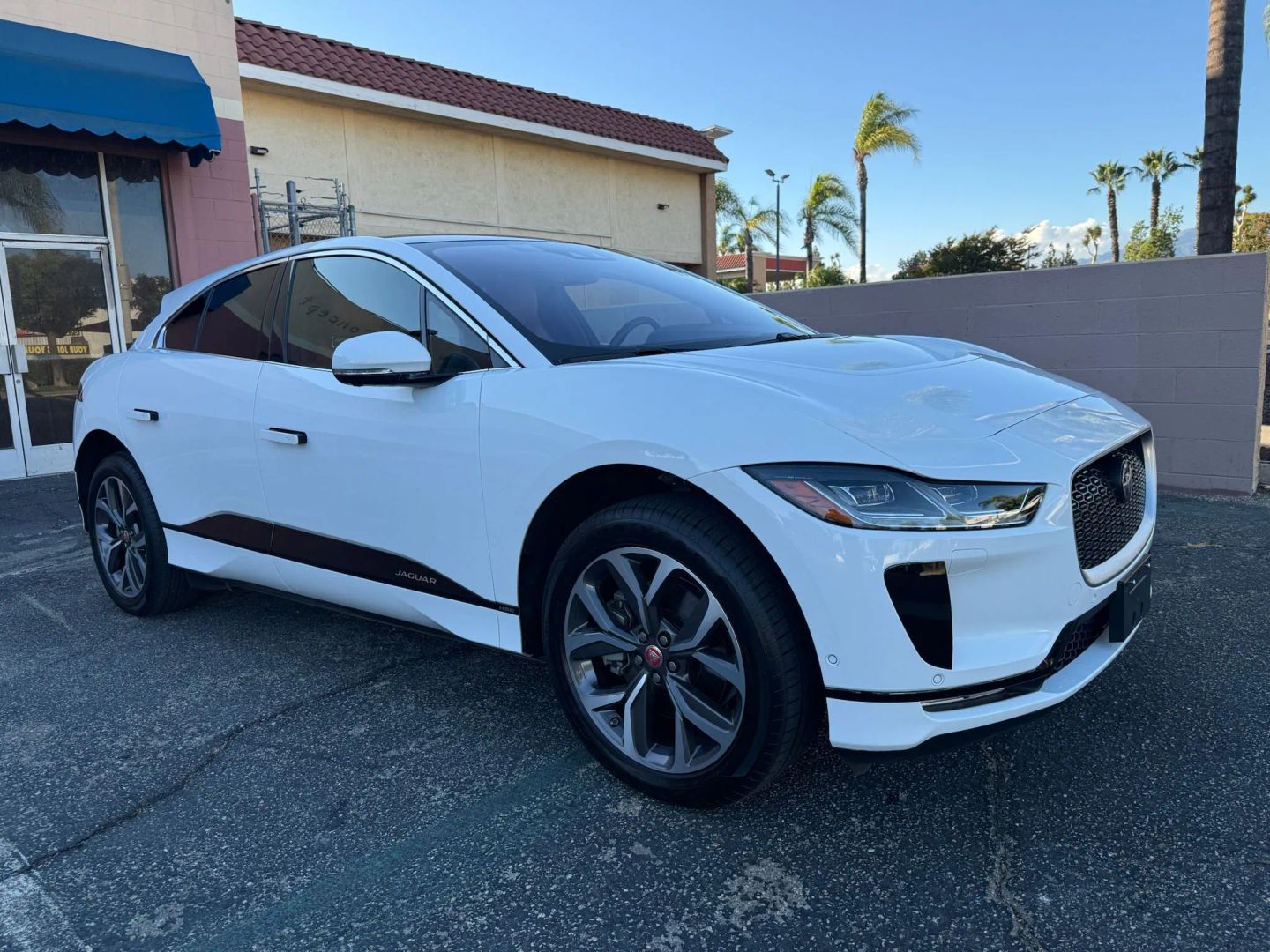2019 Jaguar I-PACE HSE photo 3