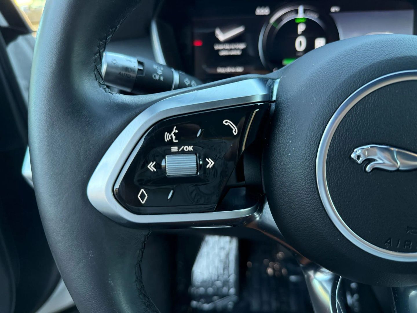 2019 Jaguar I-PACE HSE photo 11