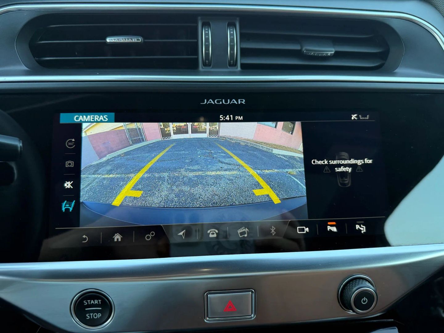 2019 Jaguar I-PACE HSE photo 16