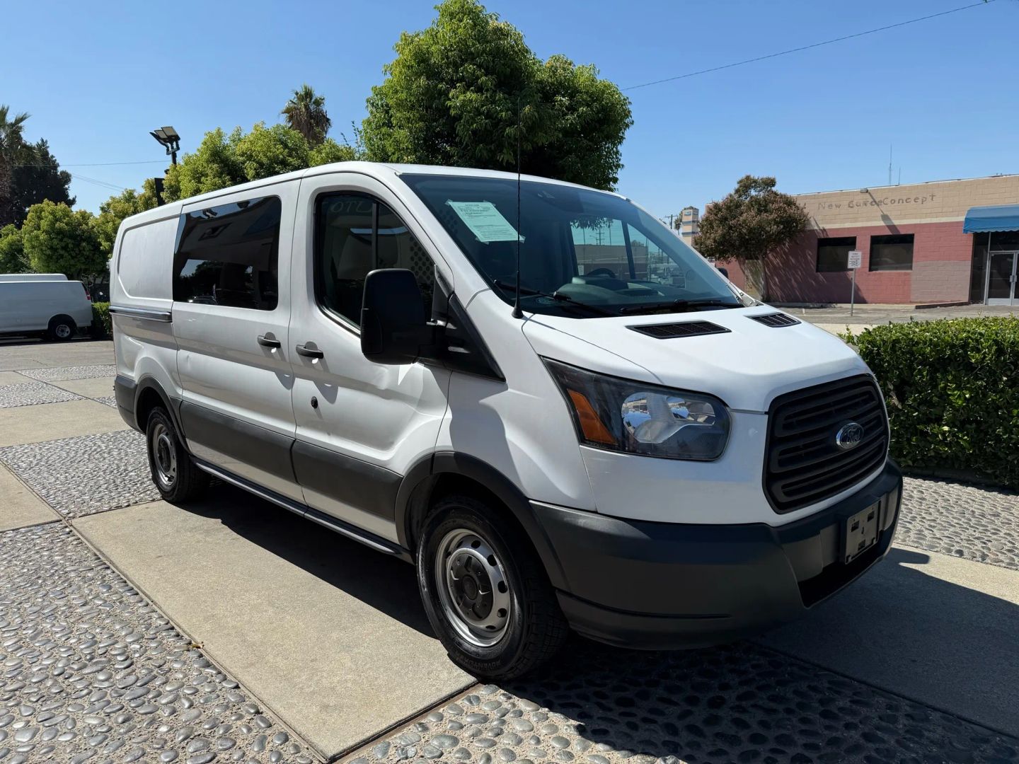 2017 Ford Transit Van photo 3
