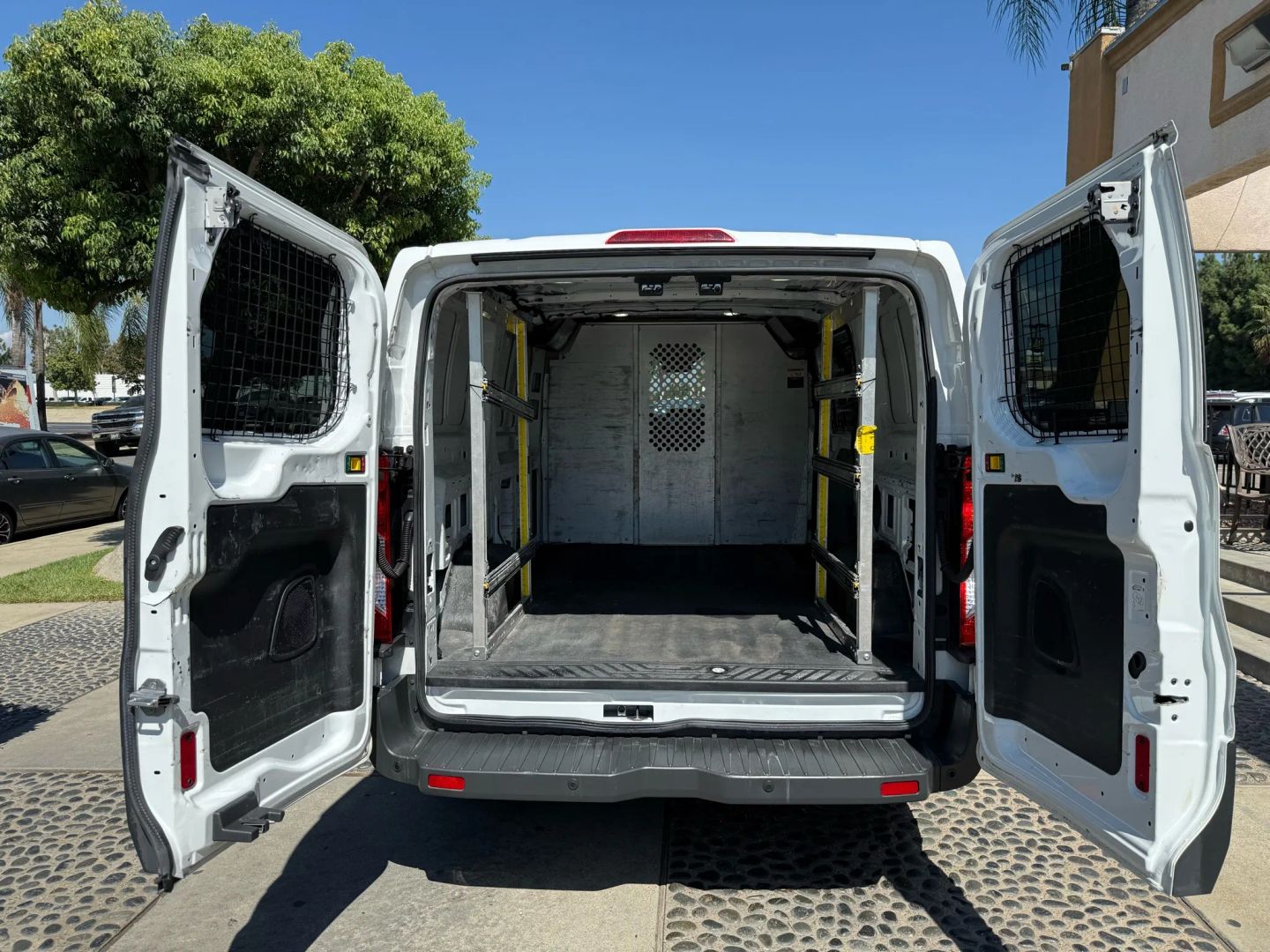 2017 Ford Transit Van photo 13
