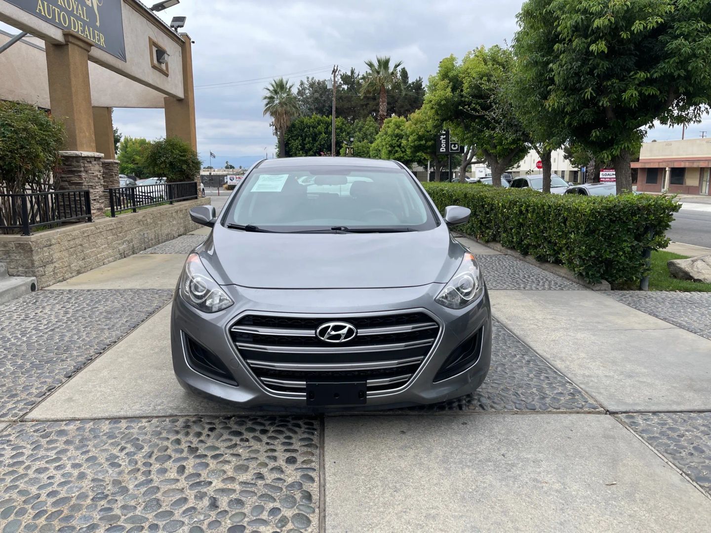 2016 Hyundai Elantra GT photo 2