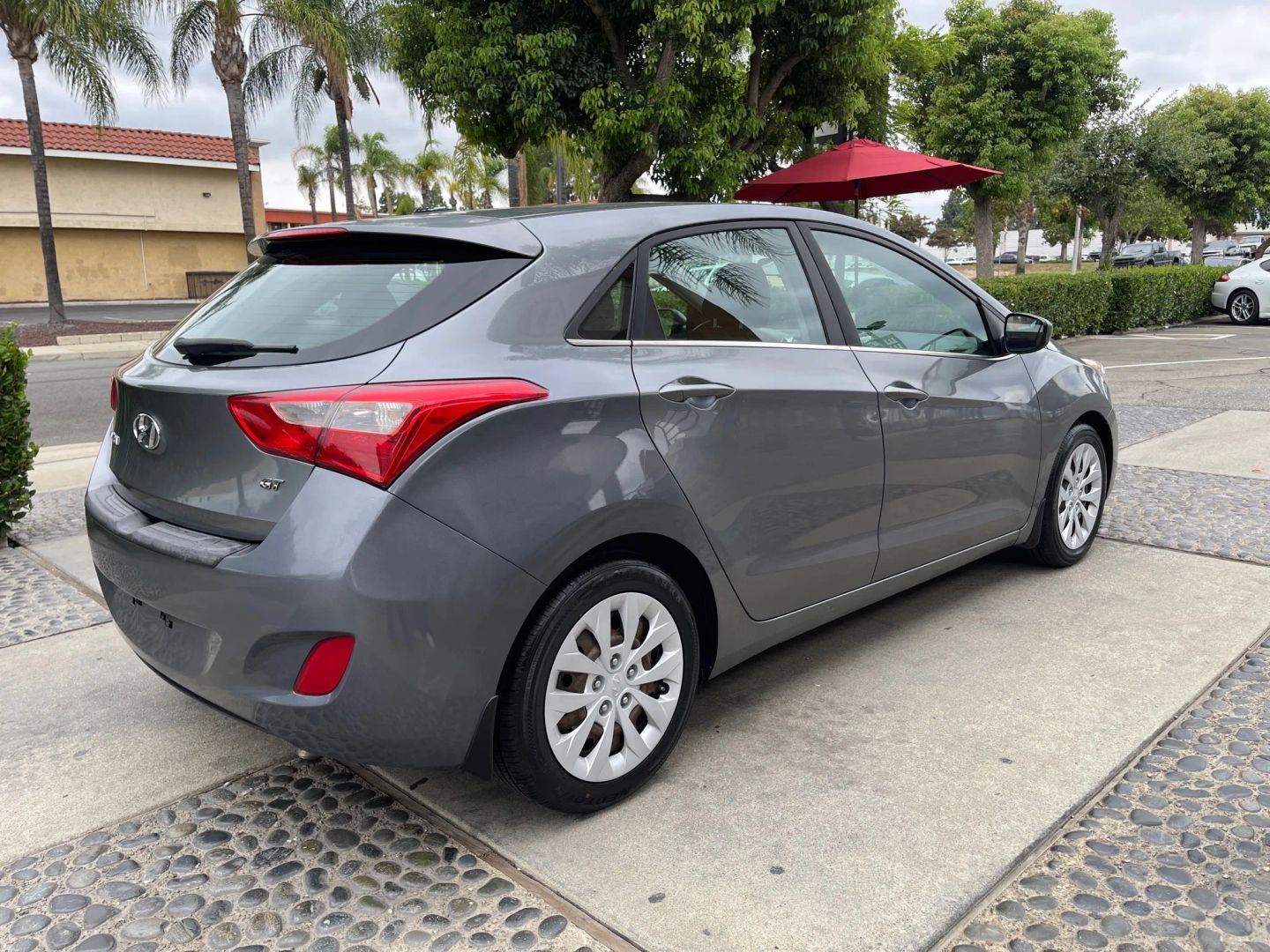 2016 Hyundai Elantra GT photo 7