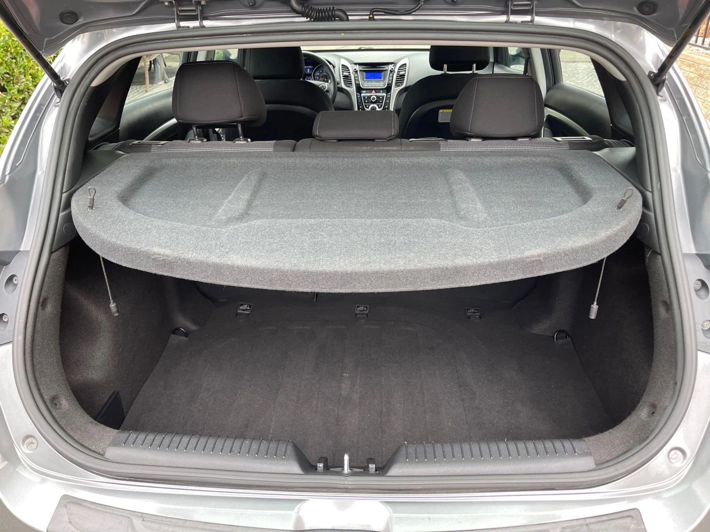 2016 Hyundai Elantra GT photo 16