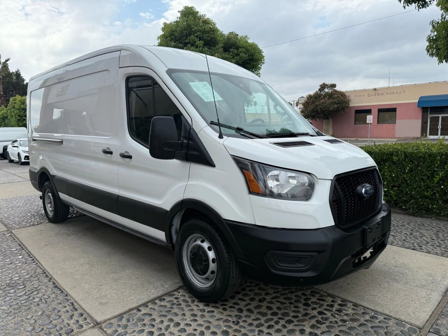 2023 Ford Transit Cargo Van photo 2