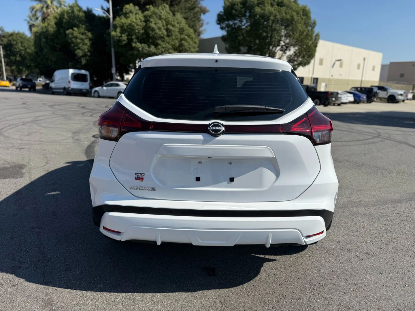 2024 Nissan Kicks S photo 3