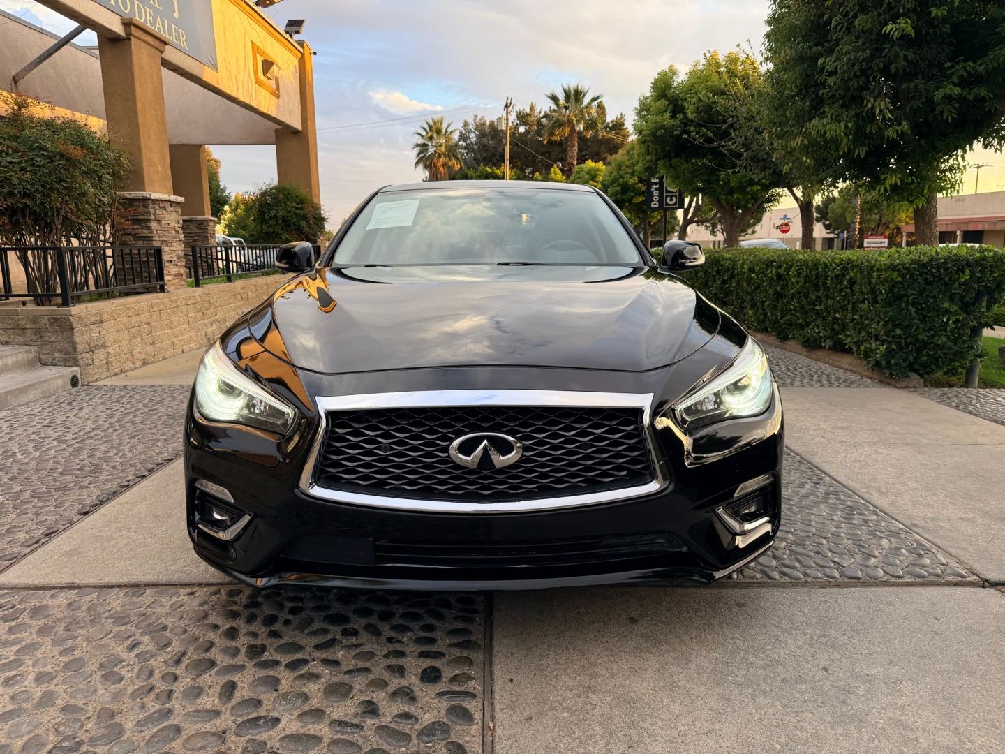 2019 Infiniti Q50 3.0t LUXE photo 2