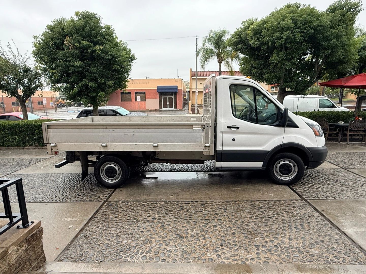 2018 Ford Transit Chassis Cab Base - Photo 4