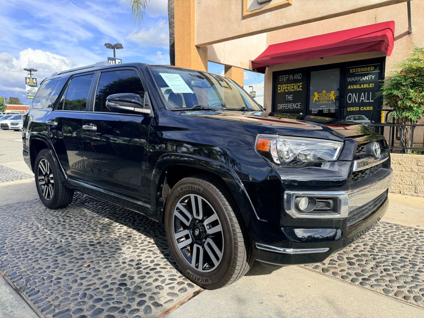 2017 Toyota 4Runner Limited SR5 Premium photo 2