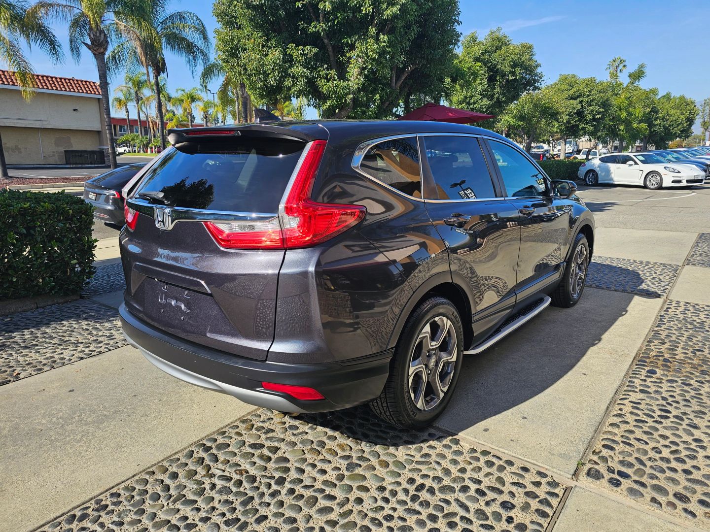 2017 Honda CR-V EX photo 4