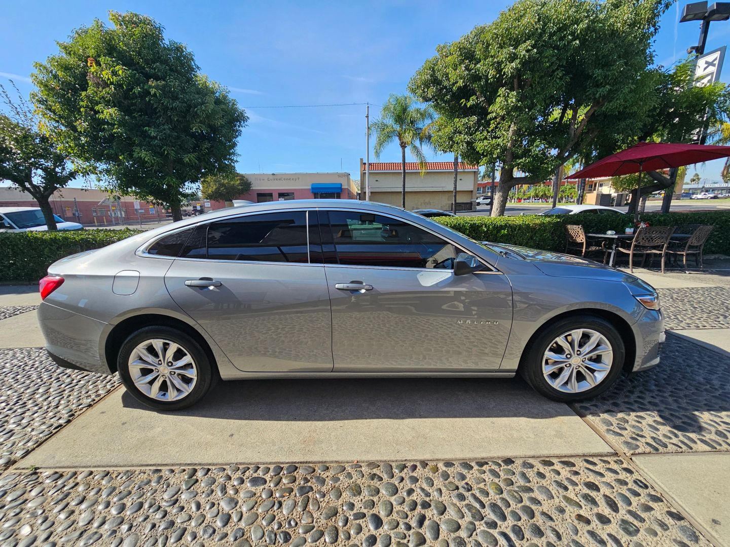 2024 Chevrolet Malibu 1LT photo 4