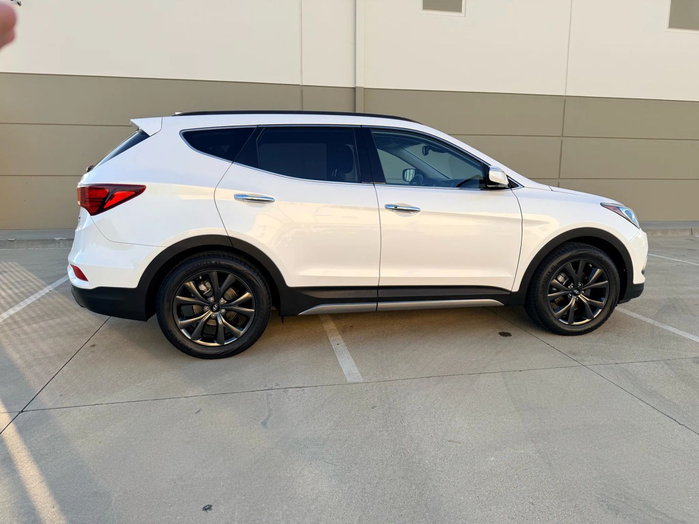 2017 Hyundai Santa Fe Sport 2.0T Ultimate photo 4