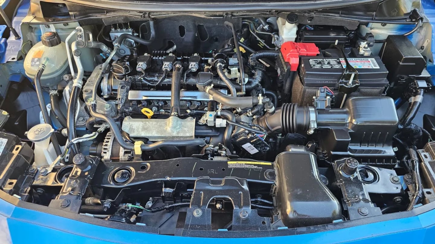 2023 Nissan Versa Sedan SV - Photo 25