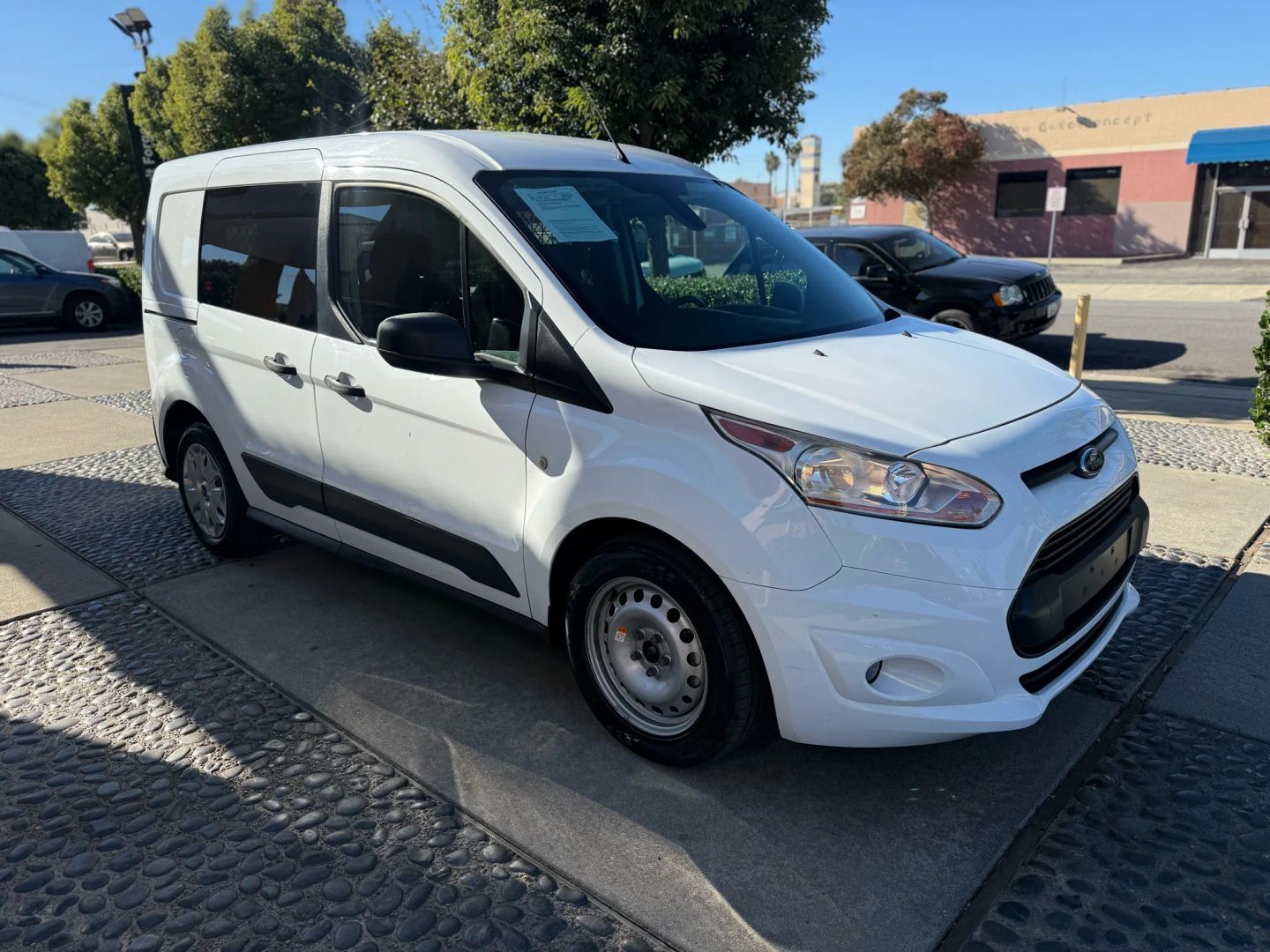 2018 Ford Transit Van XLT photo 2