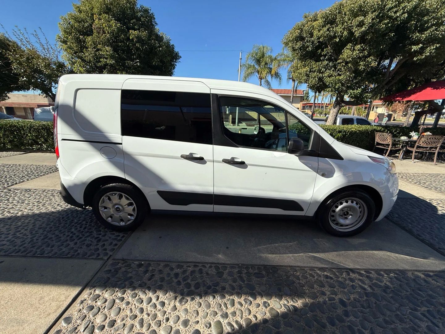 2018 Ford Transit Van XLT photo 3
